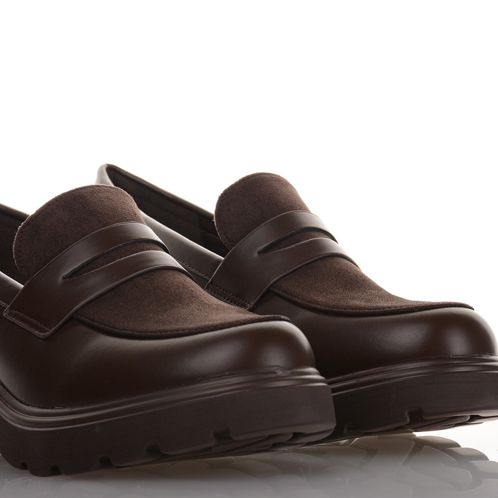 77 472 BROWN T6