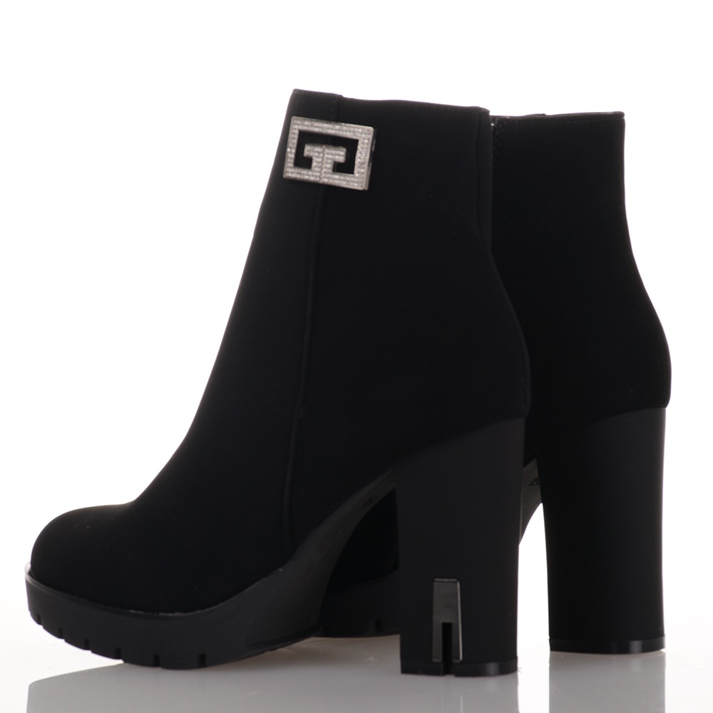 R575 BLACK T10