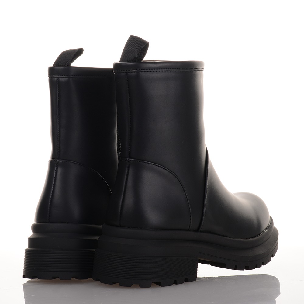 U8B AX22061 10 BLACK T5 F3