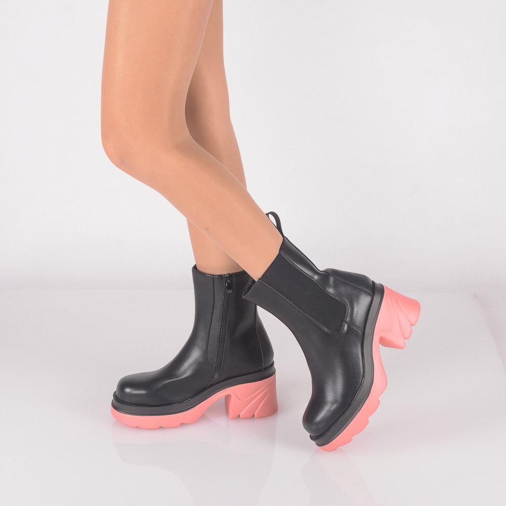 U9AX18012 1 PINK