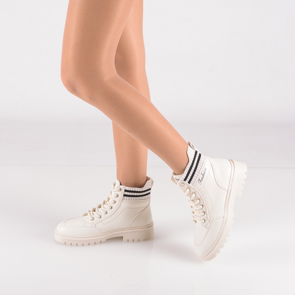 BOOTS 011 WHITE7