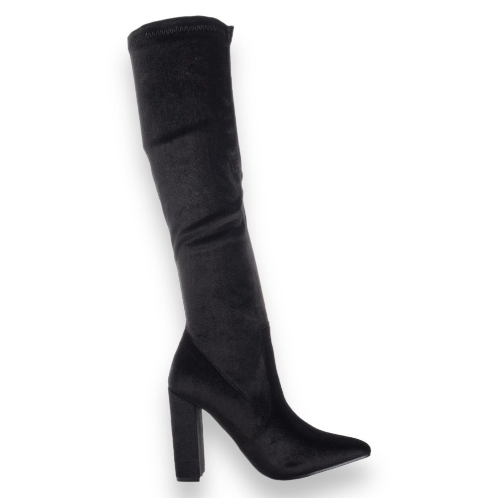 2IAX19051 27 BLACK T10